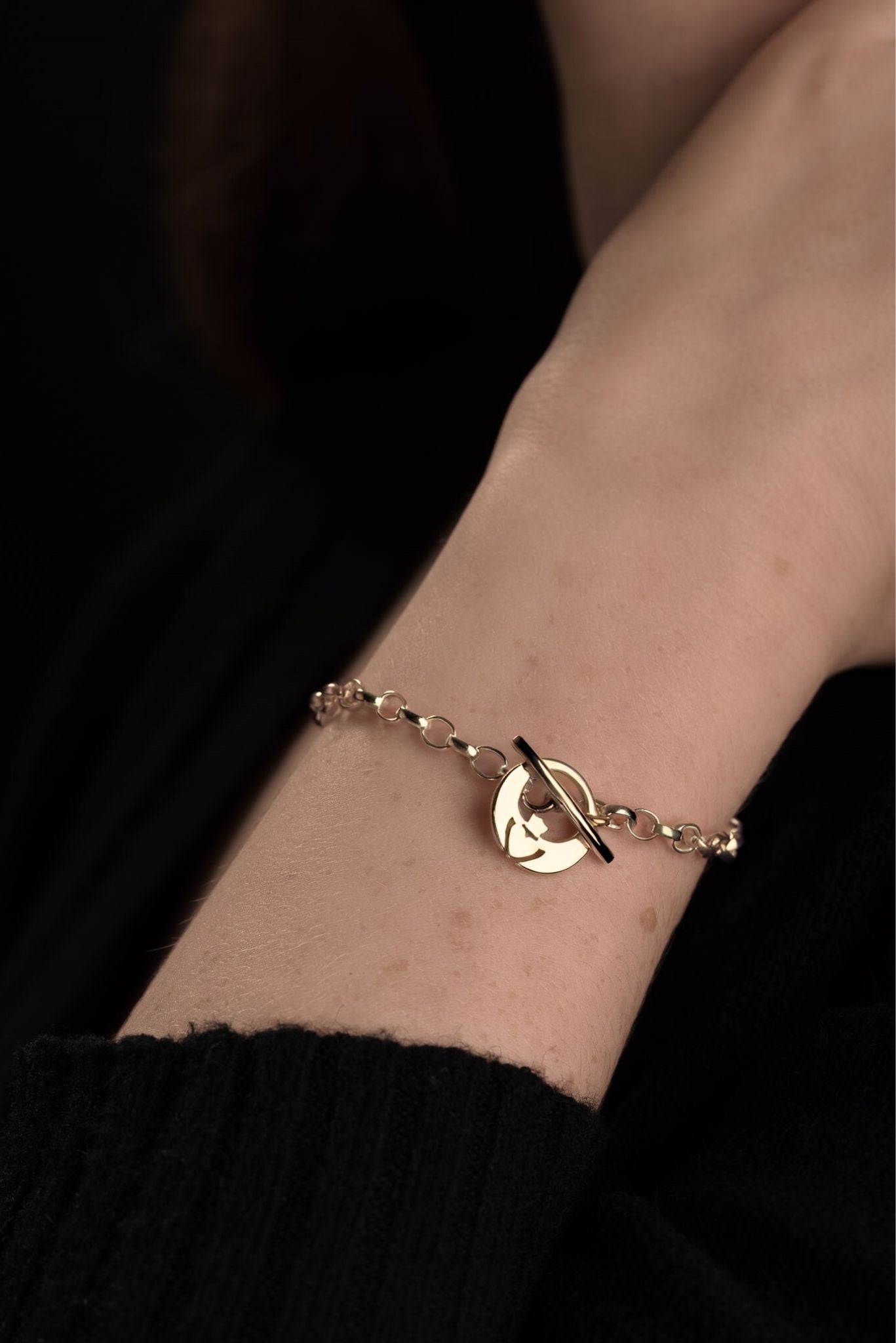 Gold Claddagh Bracelet